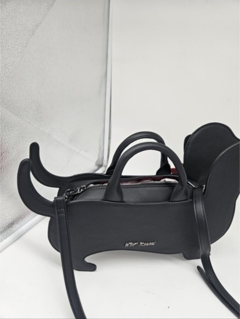 Betsey Johnson Dachshund Dog Satchel Zip Top Handle Handbag Crossbody Black Brow - Picture 4 of 4